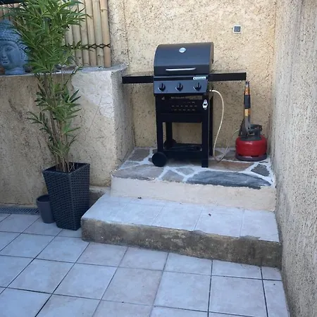 Cavaliere Maisonette 4 Personnes Vue Mer Avec Petit Jardin Le Lavandou